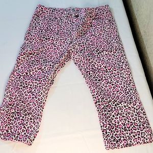 WAM WHAT About Me! Pants sz9/10                      pink /black leopard print